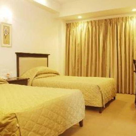 Hotel Mandakini Ambience Pune Room photo